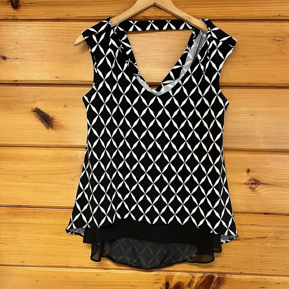 White House Black Market blouse Sleeveless Size S Small Black White Lower Back
